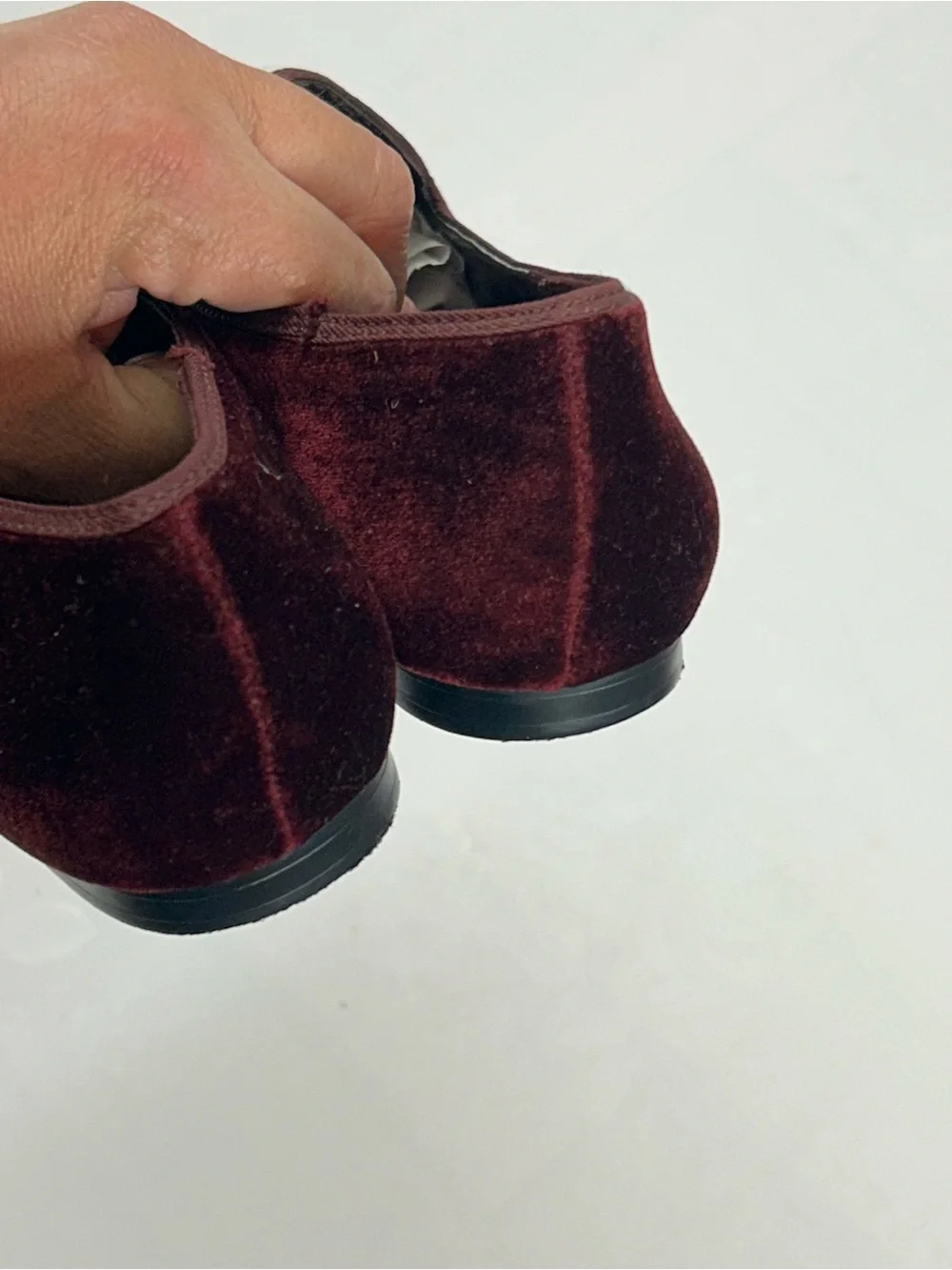 ZARA Women's Burgundy Velvet Slip-On Flats